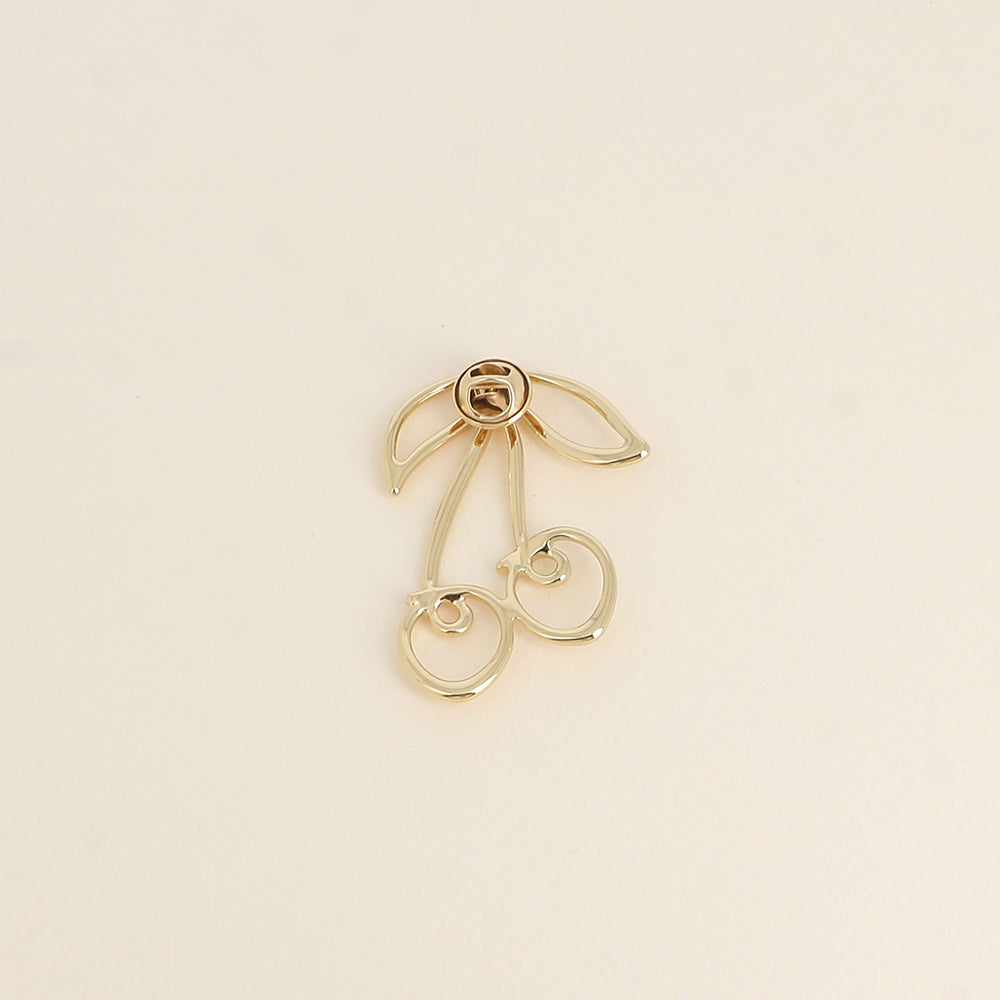Pin's CERISE