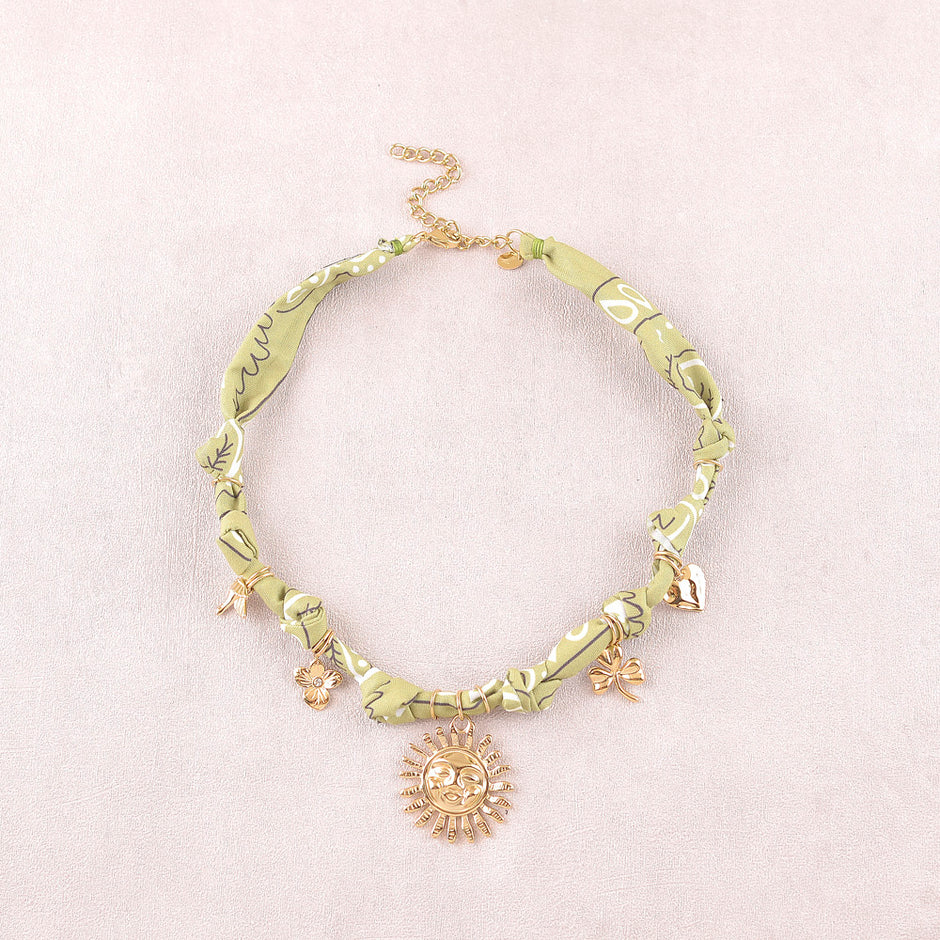 Collier YUHI