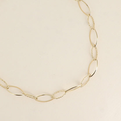 Collier LACE