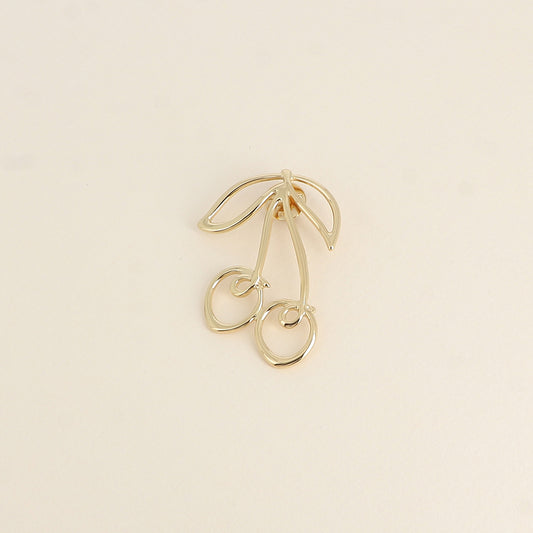 Pin's CERISE